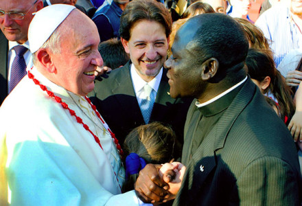 Le Pape François reçoit le père Emmanuel AMADOU